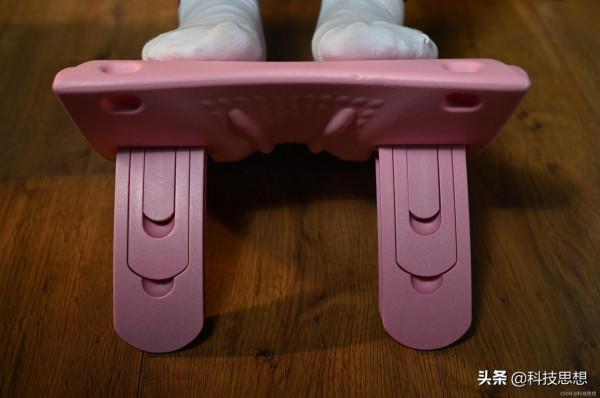 隨時拉伸腰腿，緩解痠痛與疲勞