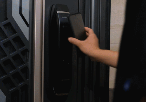 讓科技更好地守護家門,華為智選德施曼智慧門鎖 讓科技更好地守護家門,華為智選德施曼智慧門鎖