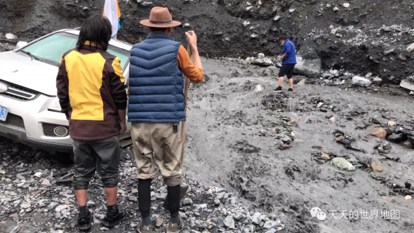 由死向生，阿尼瑪卿轉山