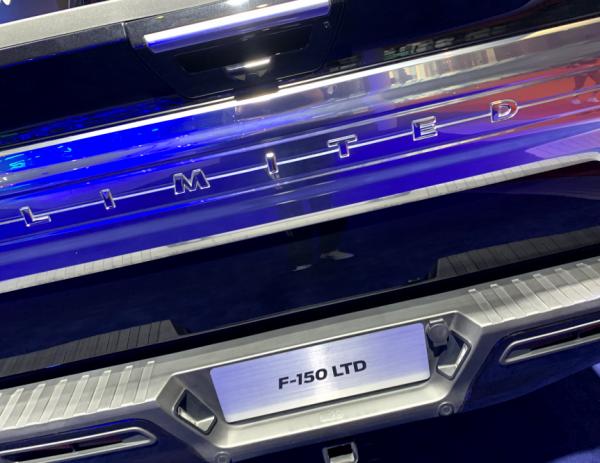 一種原汁原味的美式傳承，福特F-150 LTD演繹大尺寸皮卡經典之美