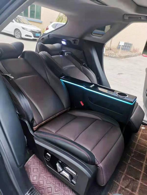 雷克薩斯RX300升級二排頭等艙，座椅可電調節