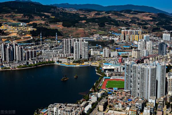 中國價效比最高的4個養老城市，冬天避寒，夏天避暑，房價還便宜