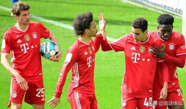 拜仁爭議邊鋒重拾狀態!擊碎質疑或坐穩主力,難怪切爾西點名要他 拜仁爭議邊鋒重拾狀態!擊碎質疑或坐穩主力,難怪切爾西點名要他