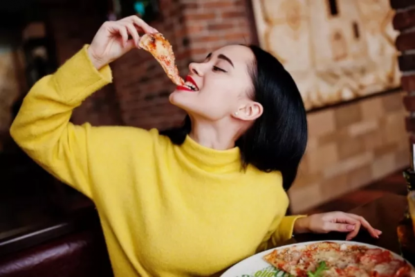 為什麼有的人怎麼吃都長不胖？