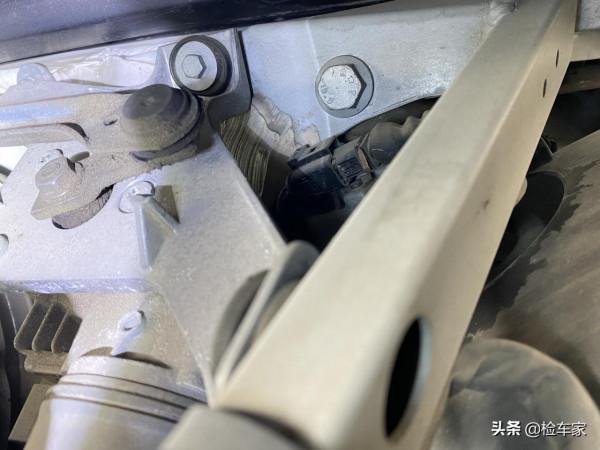 預算100萬買輛奧迪R8，沒想到開始得很美麗，結束得卻很可惜