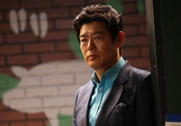 沒有偶像包袱的明星到底多圈粉！光洙太幽默，金素妍判若兩人