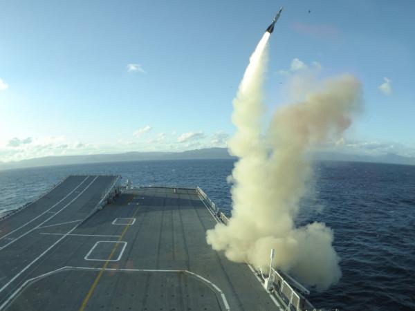 義大利2艘航母有多強？不用艦載機、單挑打海戰，福特級不是對手