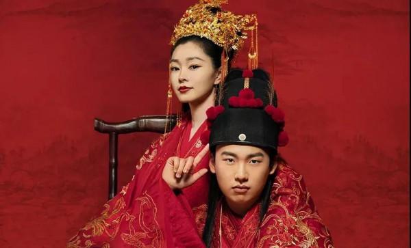 頂著噓聲拼命、父親去世才暴露身份，這8位星二代，每個都不簡單