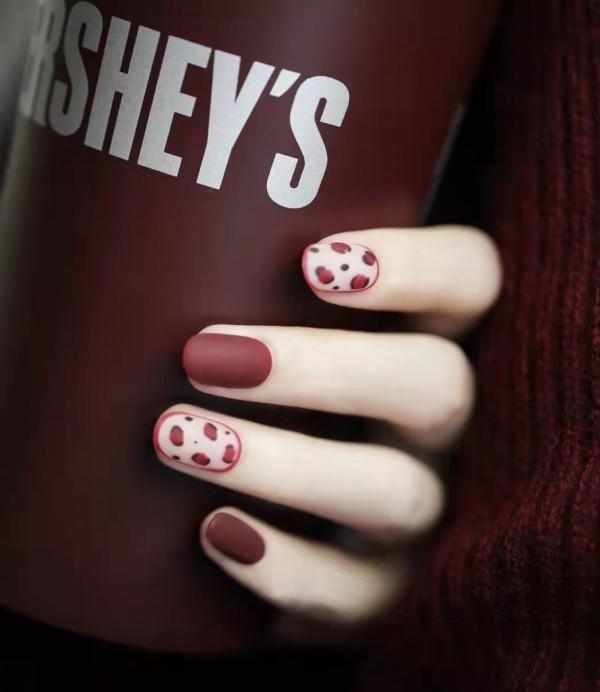 跨年美甲來了,美美噠跨到2022 跨年美甲來了,美美噠跨到2022