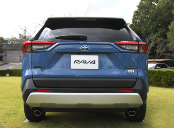 造型更加硬派!最新款豐田RAV4海外實拍,配置升級,還買CR-V? 造型更加硬派!最新款豐田RAV4海外實拍,配置升級,還買CR-V?