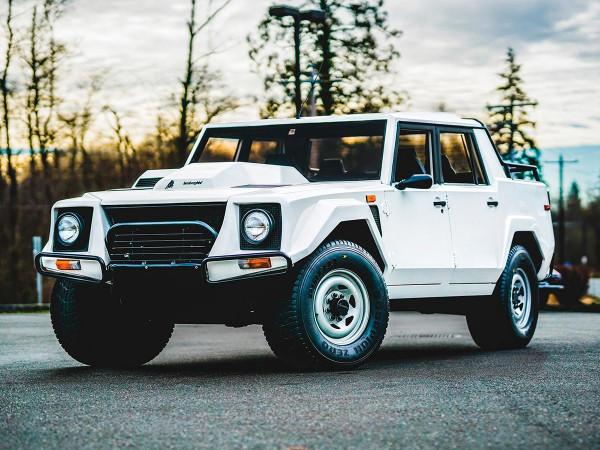 各家廠商的第一輛SUV，你都知道是誰嗎？