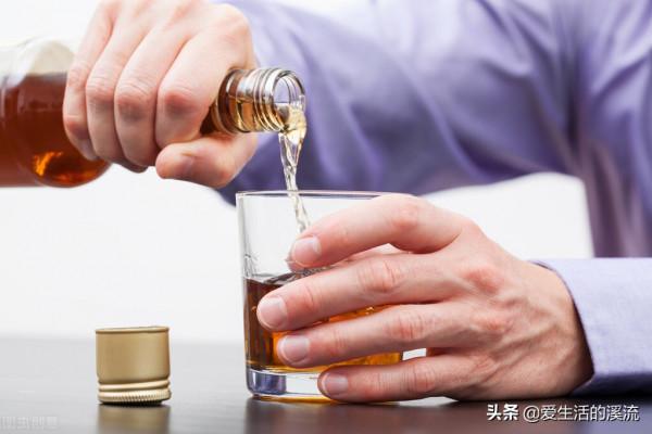 酒精中毒的處置與用藥 酒精中毒的處置與用藥
