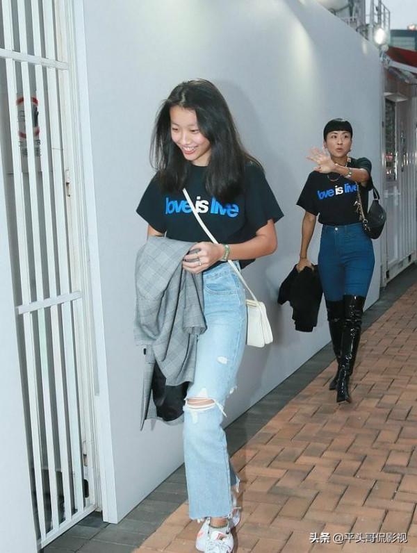 出道!任達華甄子丹的女兒繼承好基因,邱淑貞柏安妮的女兒更驚豔 出道!任達華甄子丹的女兒繼承好基因,邱淑貞柏安妮的女兒更驚豔