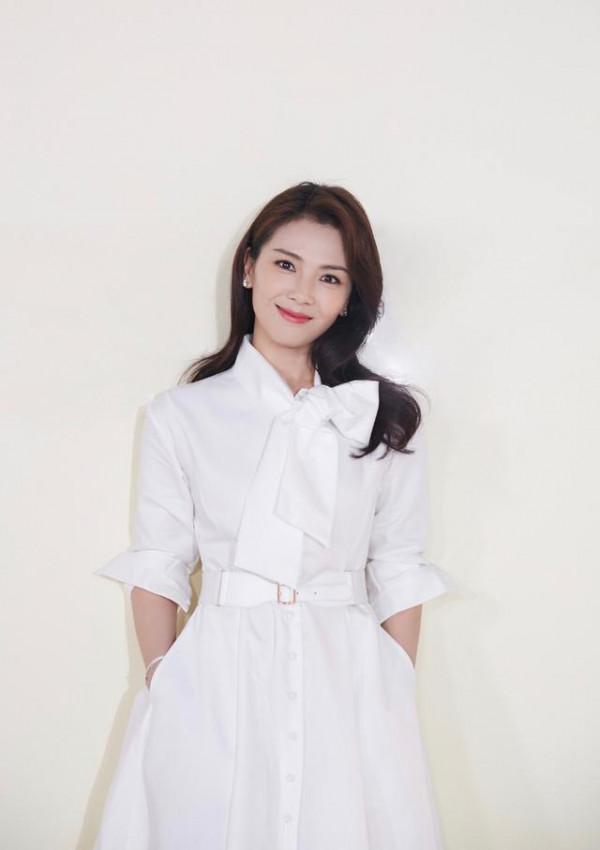 劉濤的時尚阿姨們都學學,穿襯衫裙知性又減齡,比花裡胡哨強多了 劉濤的時尚阿姨們都學學,穿襯衫裙知性又減齡,比花裡胡哨強多了