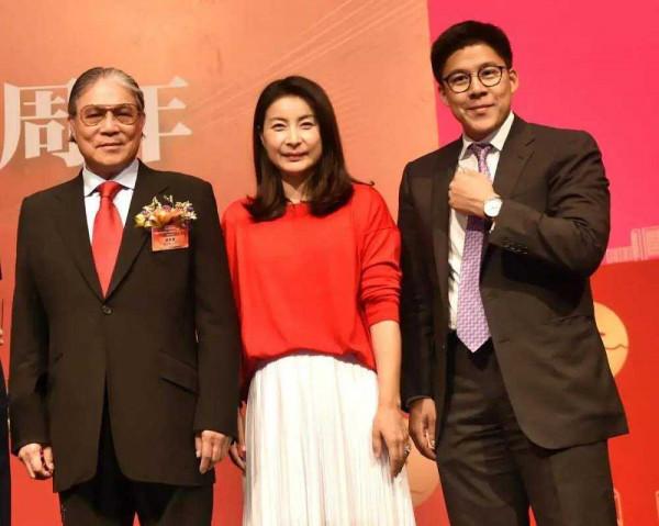 霍啟剛未來最大的對手，出身於千億豪門，爺爺父親叔父都是金融家