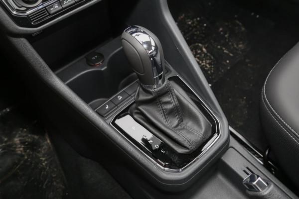 8-10萬買什麼車?這2款合資質量穩、油耗低,均很適合家用、代步 8-10萬買什麼車?這2款合資質量穩、油耗低,均很適合家用、代步