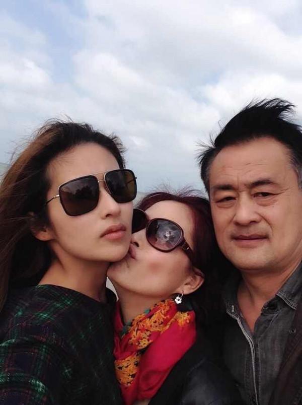 雜草女孩穎兒逆襲為女神,父母為了培養她差點離婚 雜草女孩穎兒逆襲為女神,父母為了培養她差點離婚