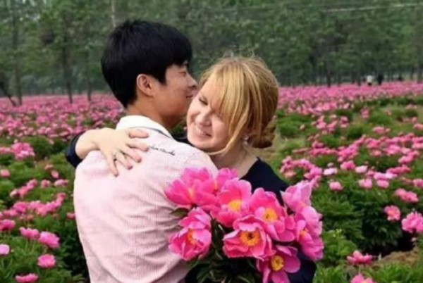 德國媳婦熱愛中國武術，嫁給一安徽農村小夥，2012年結婚後怎樣了