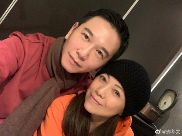 打卡九寨溝!55歲鄧萃雯曬遊客照,自言此行完成了多年心願 打卡九寨溝!55歲鄧萃雯曬遊客照,自言此行完成了多年心願