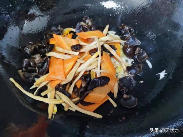 木須肉是傳統的經典名菜，做法簡單，步驟是關鍵，看一遍就能學會
