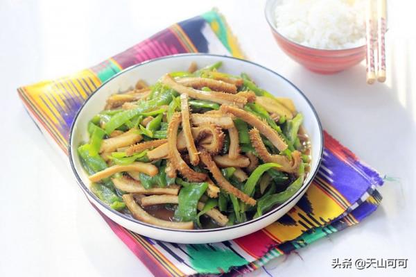 我家隔三差五吃的下飯菜，幾分鐘炒一盤，群友卻說：土豪沒法比