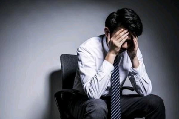 46-55歲，會進入生命高危期？提醒：這4個身體問題，別忽視