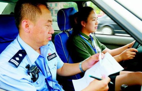 大一新生開學後,除了考駕照還有三件事很重要,提前完成有好處 大一新生開學後,除了考駕照還有三件事很重要,提前完成有好處