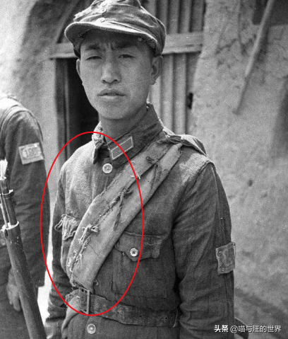 抗日時，八路軍子彈袋究竟長什麼樣？原來電視劇都是騙人的