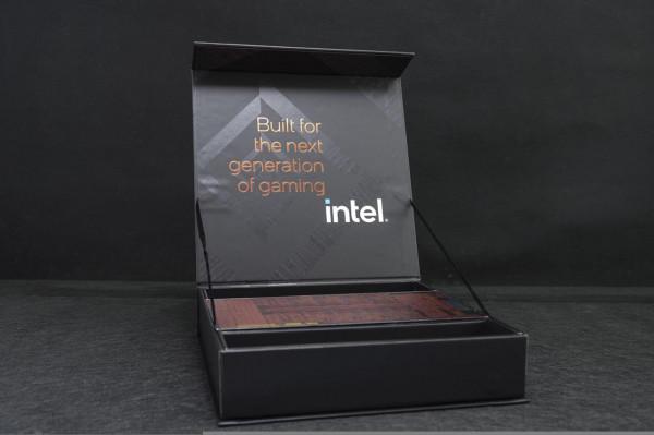 屠榜和大小狗，還有想知道什麼？十二代酷睿新平臺首發