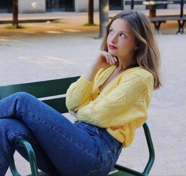 秋天的針織衫,到底有什麼魅力,穿搭模板告訴你 秋天的針織衫,到底有什麼魅力,穿搭模板告訴你