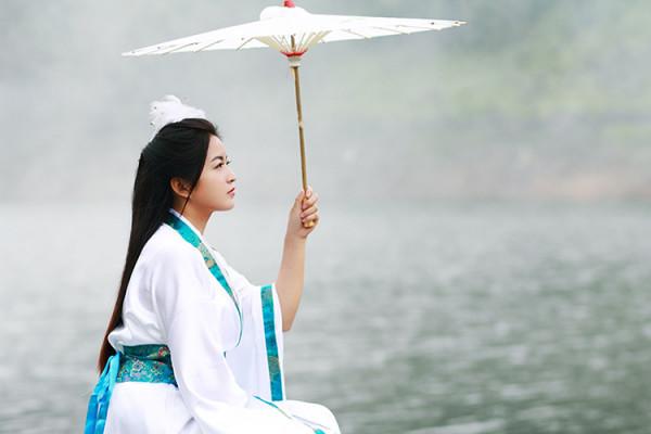 20句中秋節的經典祝福語:共看明月應垂淚,一夜鄉心五處同 20句中秋節的經典祝福語:共看明月應垂淚,一夜鄉心五處同