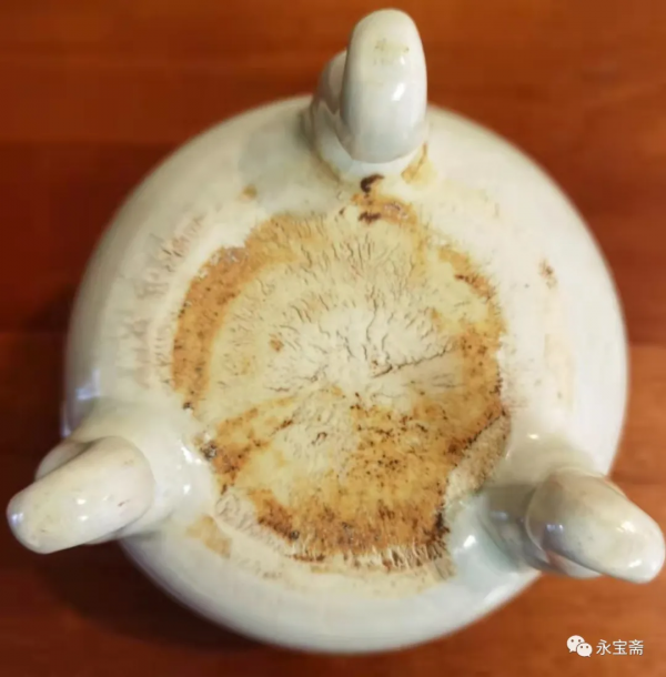 宋-元青白釉三足爐 宋-元青白釉三足爐