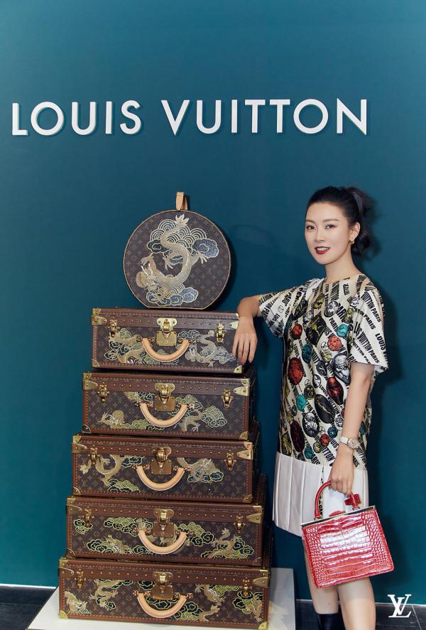 常思思出席2021路易威登北京硬箱展 探索百年品牌的經典魅力