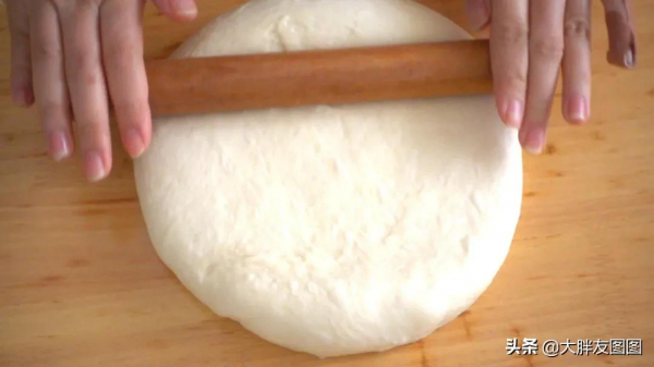 如何在家做鹹蛋黃手撕麵包？這個配方太好了，比買的還香