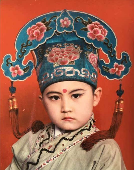 “人魚公主”鍾麗緹:為何怒甩著名音樂人,嫁小12歲的山東男人? “人魚公主”鍾麗緹:為何怒甩著名音樂人,嫁小12歲的山東男人?