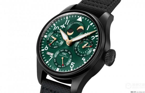IWC萬國表推出大型飛行員萬年曆腕錶“賽車綠”特別限量版 IWC萬國表推出大型飛行員萬年曆腕錶“賽車綠”特別限量版
