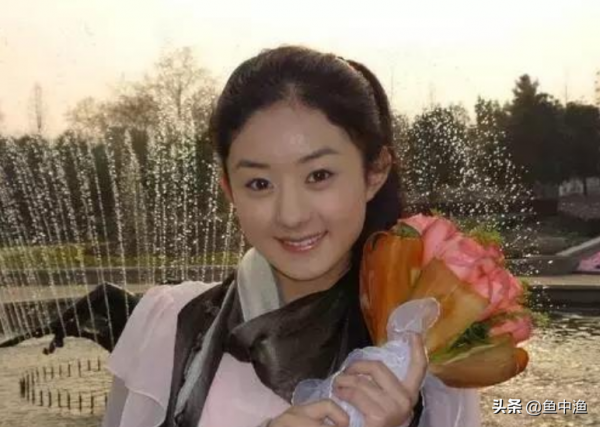 “清純小花”趙麗穎的心酸上位史,和她生命中3個因戲生情的男人 “清純小花”趙麗穎的心酸上位史,和她生命中3個因戲生情的男人