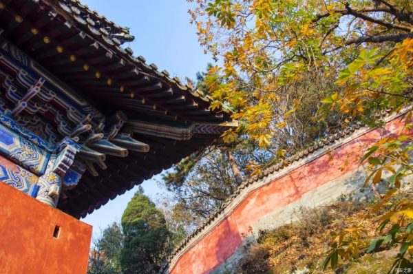 漫步深秋武當,尋覓寫不盡的詩情畫意 漫步深秋武當,尋覓寫不盡的詩情畫意