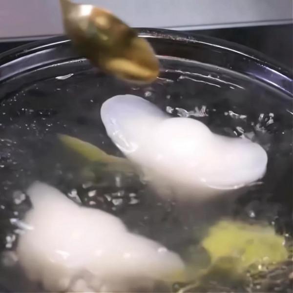 用白蘿蔔做出一道湯，看起來好像“吃不起”，其實成本不足30元