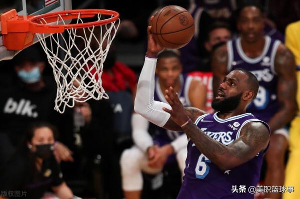 詹姆斯和威少難呀,馬刺打的太輕鬆,這是團隊的勝利 詹姆斯和威少難呀,馬刺打的太輕鬆,這是團隊的勝利