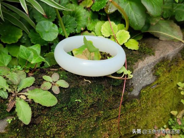 臻品｜［春風十里獨步］60.5圈素紋平安鐲