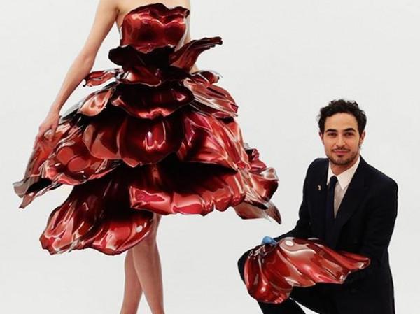 好萊塢女星最愛的設計師！紅毯之王仙女裙+銀河禮裙設計超耀眼