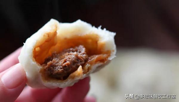 教你4種家常灌湯包的做法，皮薄透亮湯汁豐盈，咬一口特別的滿足