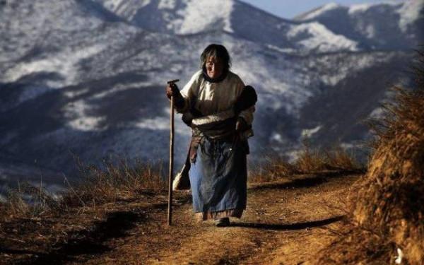 30年前,17人攀登梅里雪山,當地原住民阻攔未果,登山隊全部遇難 30年前,17人攀登梅里雪山,當地原住民阻攔未果,登山隊全部遇難