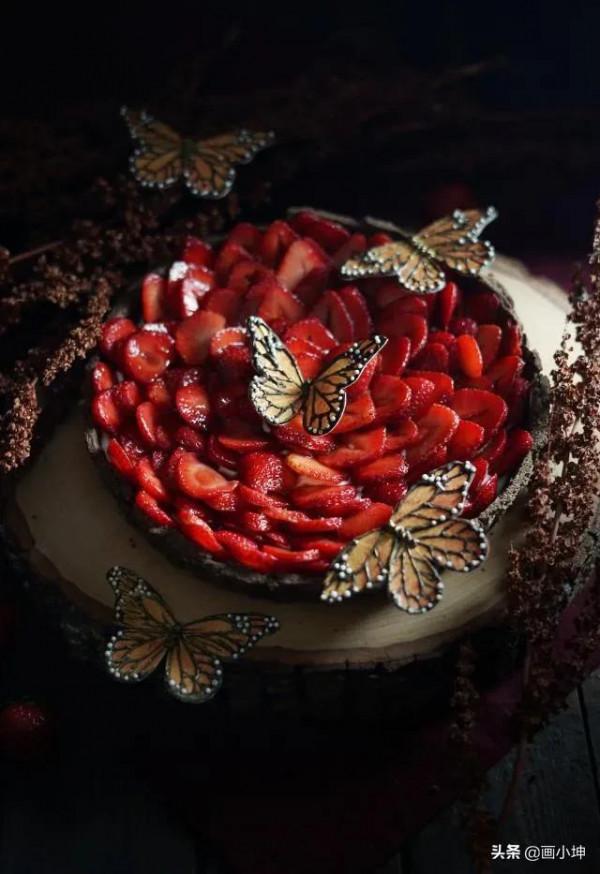 蛋糕是大森林的饋贈,美得彷彿來自童話世界 蛋糕是大森林的饋贈,美得彷彿來自童話世界