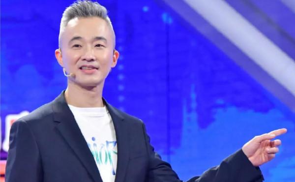 8位過氣主持人，做婚禮司儀，淪為階下囚，得重病，各有各的心酸