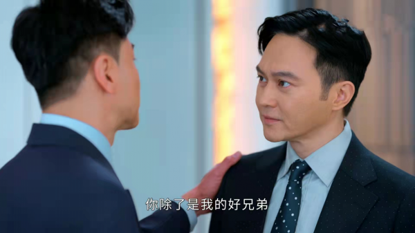 《家族榮耀》：多少年沒看豪門爭家產港劇？張智霖這次演壞人？