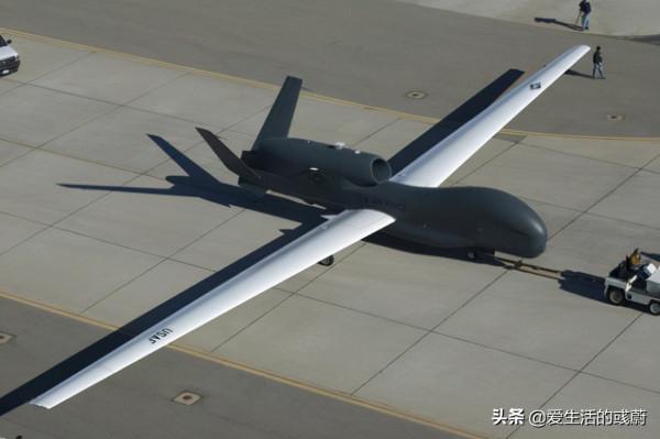 全球範圍內，為啥只有我國無偵7戰略偵察機採用“菱形機翼”？