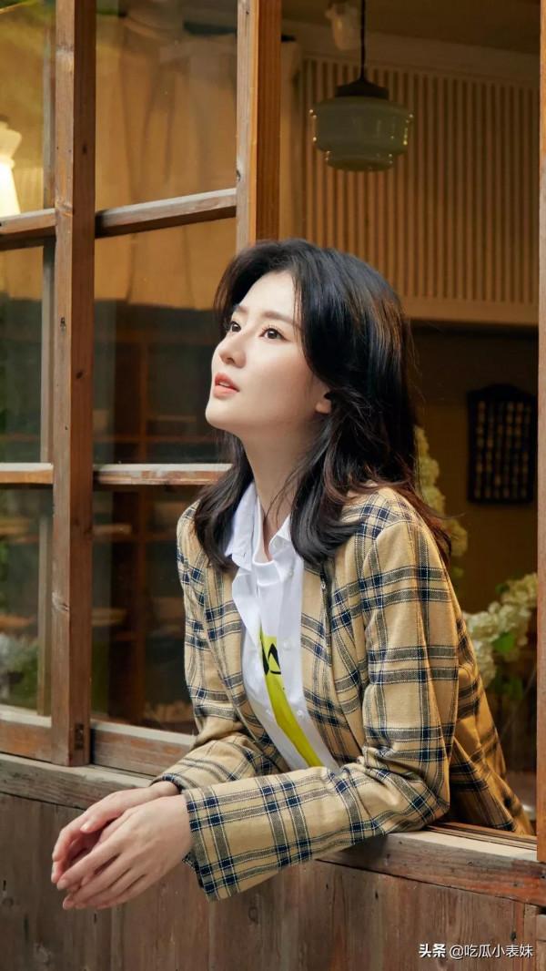 喬欣，溫文爾雅，楚楚動人