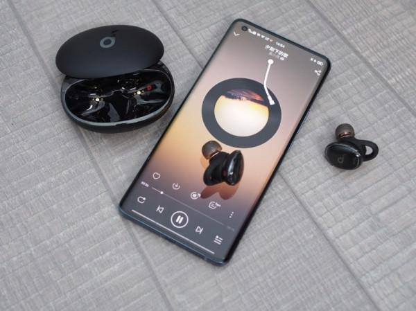 音質出眾、降噪隨心-Liberty 3 Pro“聲闊小金腔”